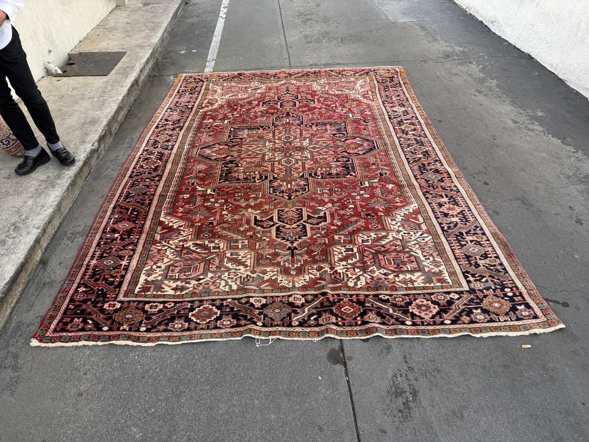 8ft 1in X 11ft Heriz Persian Area Rug - Thumbnail 5