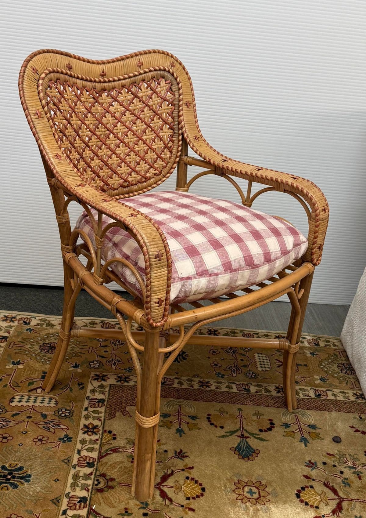 GreenRow Clara Wicker Chair + Plaid Cushion - Thumbnail 4