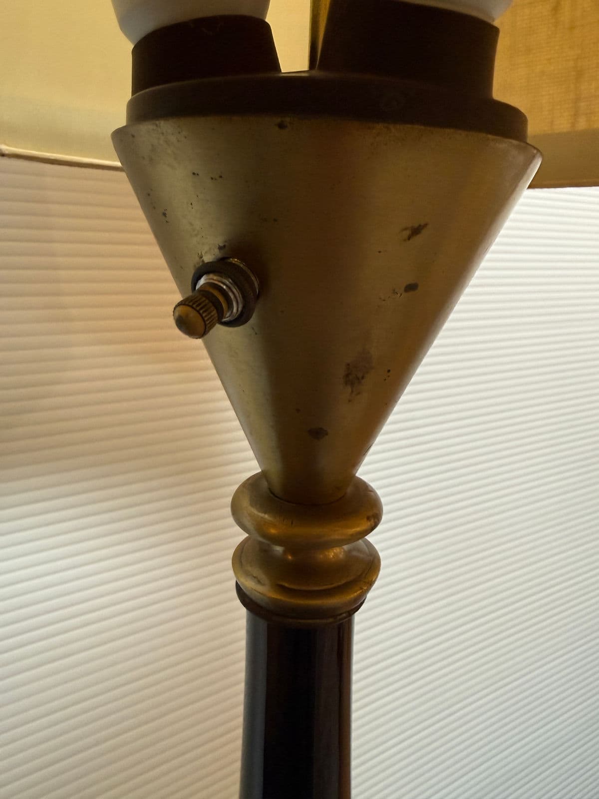 Mid 20th Century Glass Table Lamp - Thumbnail 6