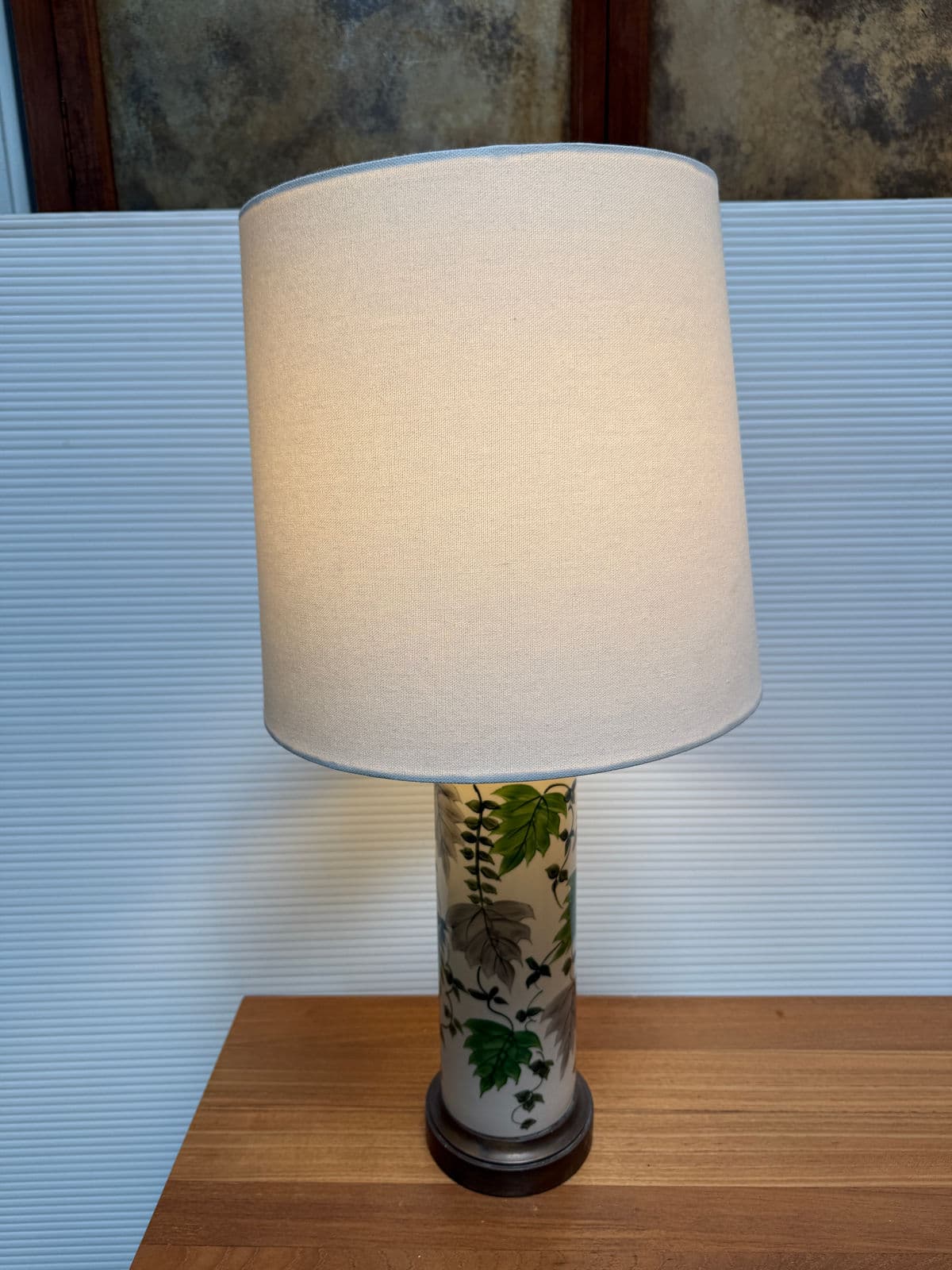 Orlando Pottery Hand Painted Leaf Table Lamp - Thumbnail 13