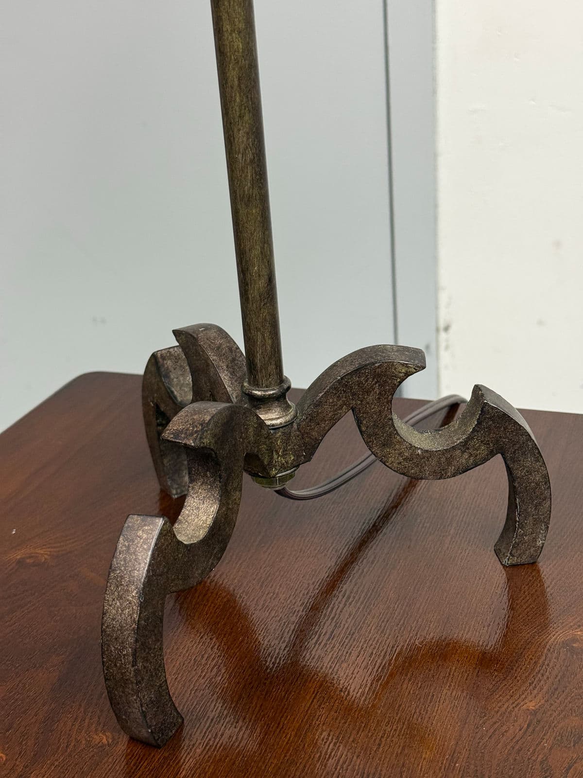 Rustic Wrought Iron Table Lamp - Thumbnail 9