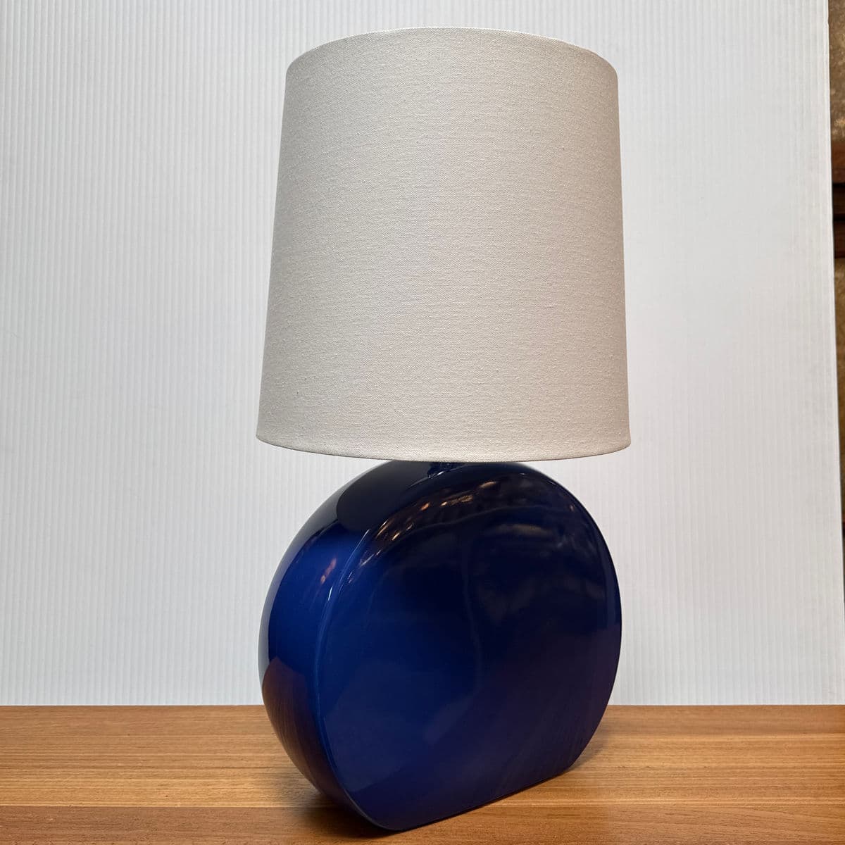 H2 Ultramarine Table Lamp - Thumbnail 3