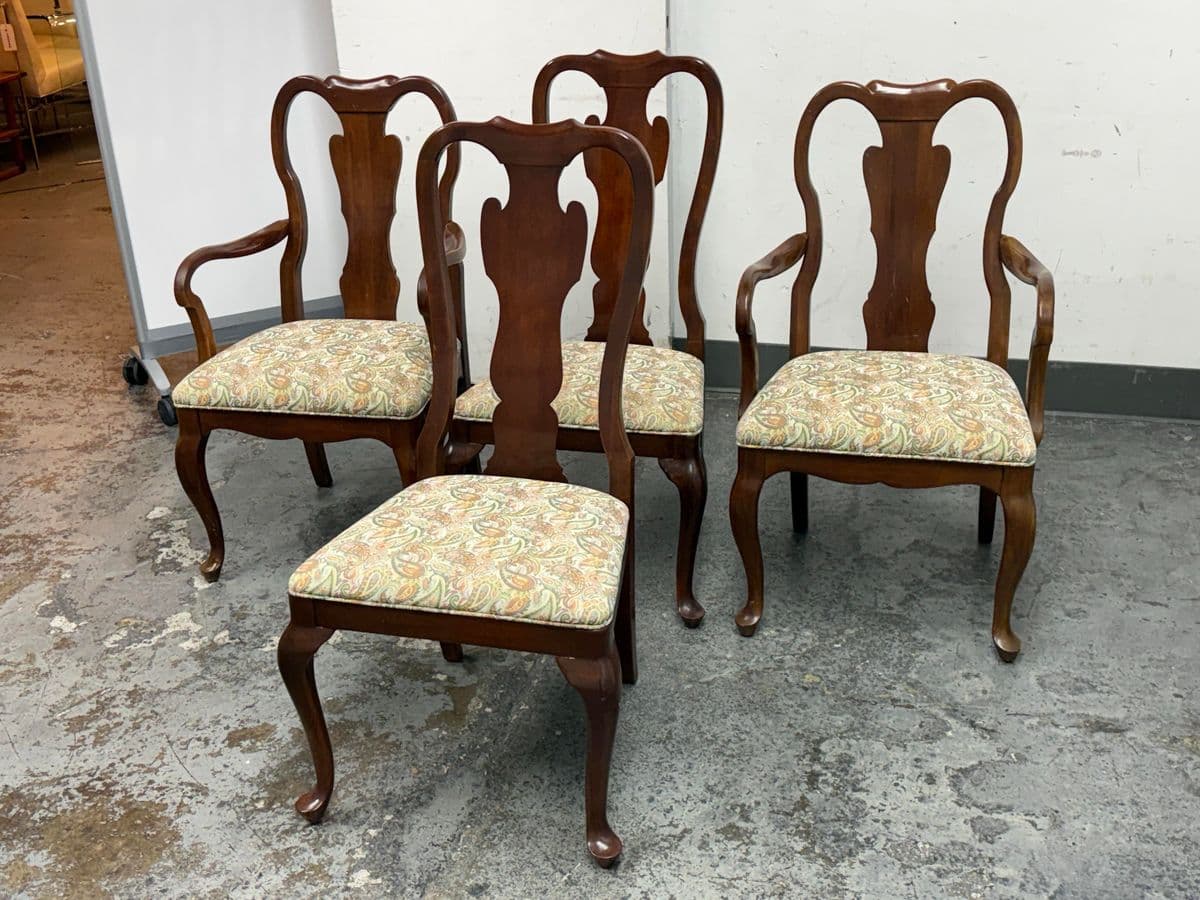 Davis Cabinet Company Colonial Dining Chairs, Vintage Set of Four - Thumbnail 3