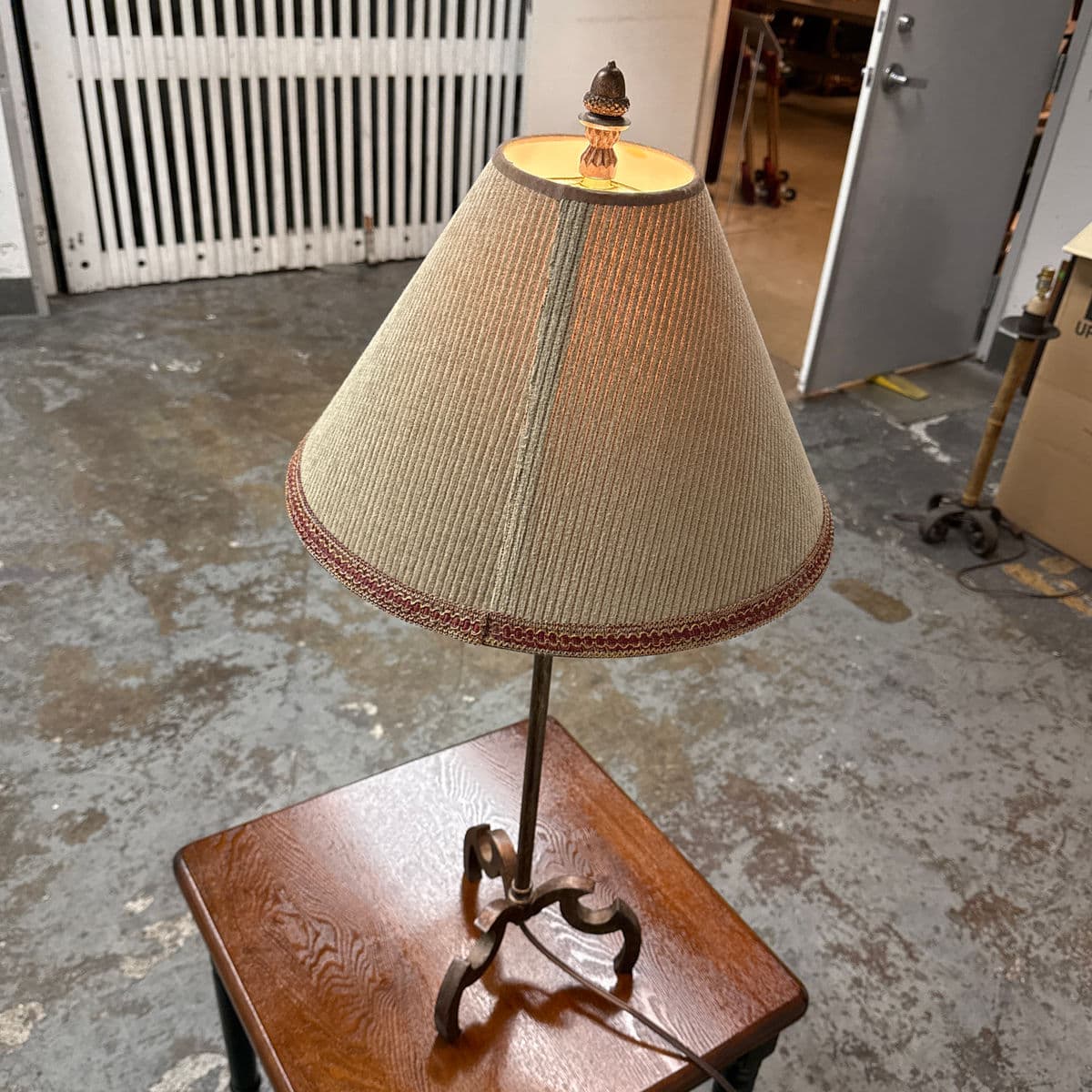 Rustic Wrought Iron Table Lamp - Thumbnail 13