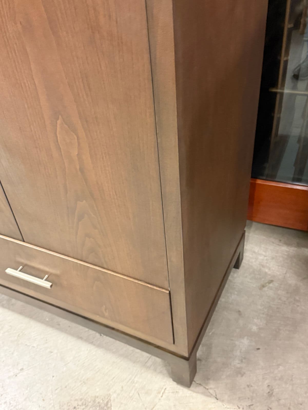 Bespoke Modern Wardrobe Armoire - Thumbnail 9