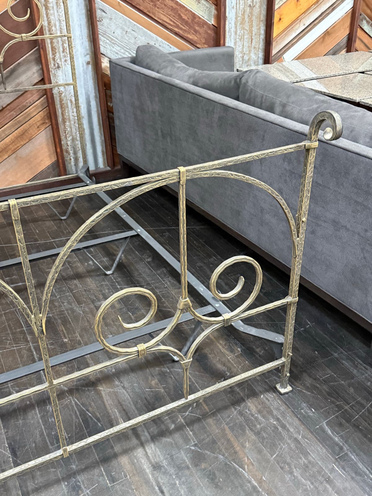 Full Size Claudio Rayes Wrought Iron Bed Frame, Model 32 - Thumbnail 11