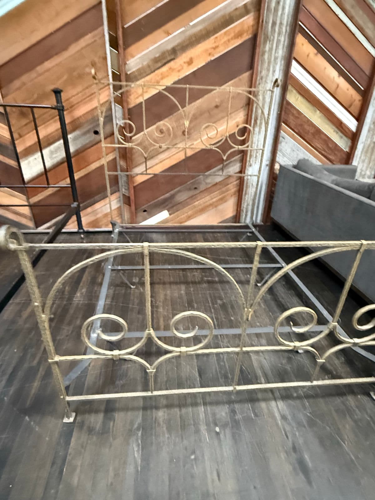 Full Size Claudio Rayes Wrought Iron Bed Frame, Model 32 - Thumbnail 9
