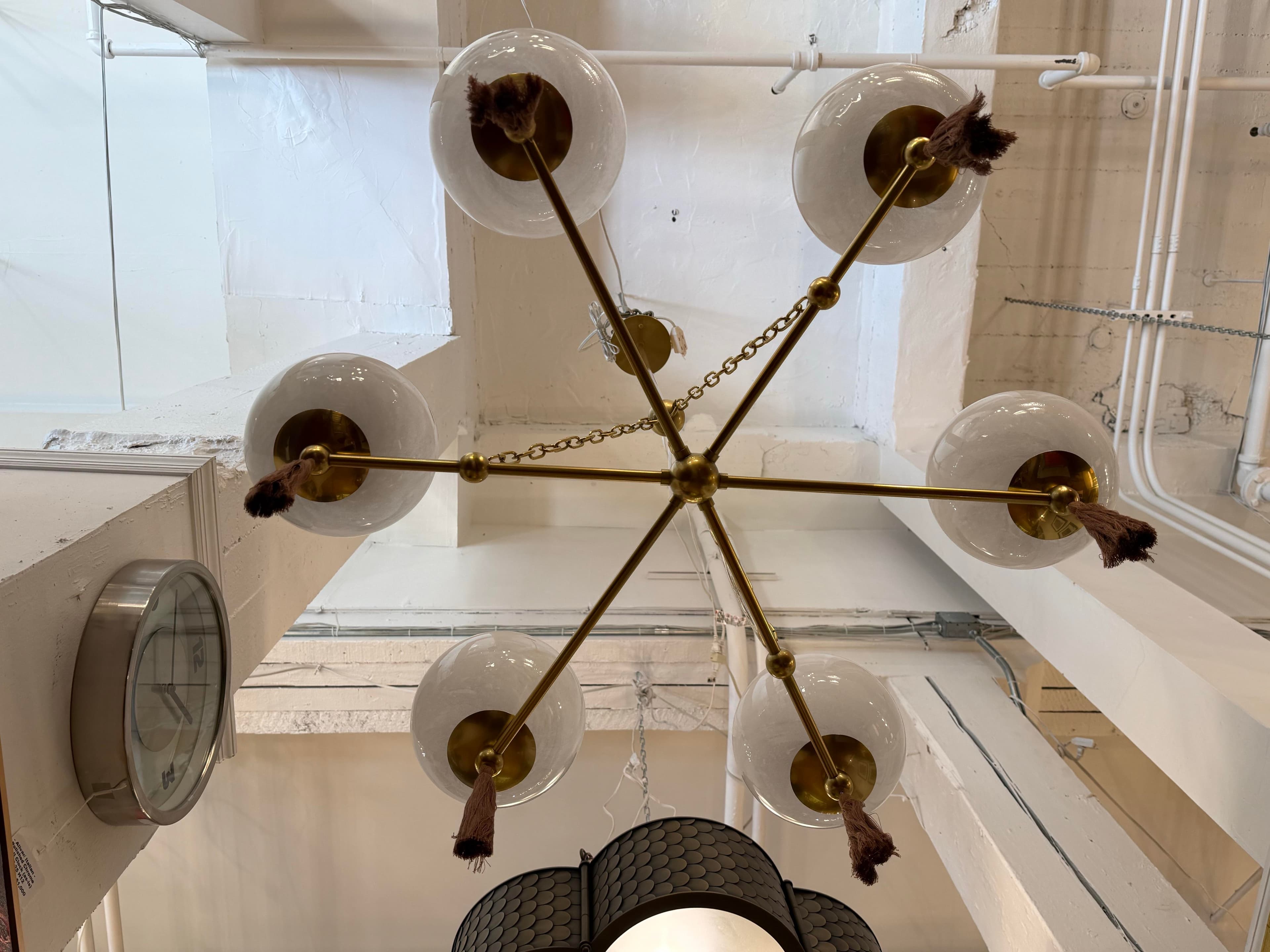 Mandy Cheng for Mitzi Niya Chandelier - Thumbnail 8