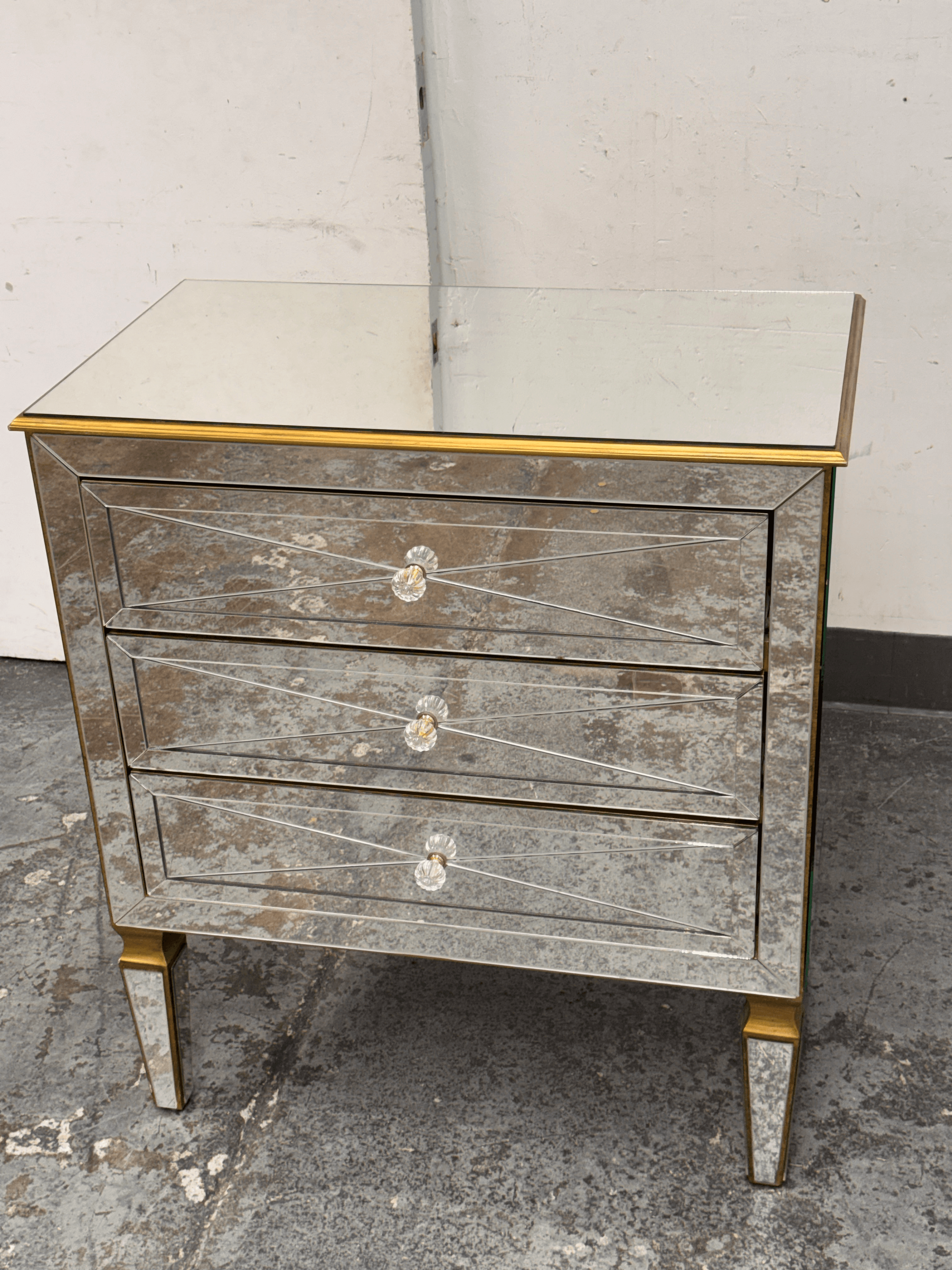 Hollywood Regency Three Drawer Mirrored Chest/Nightstand - Thumbnail 5