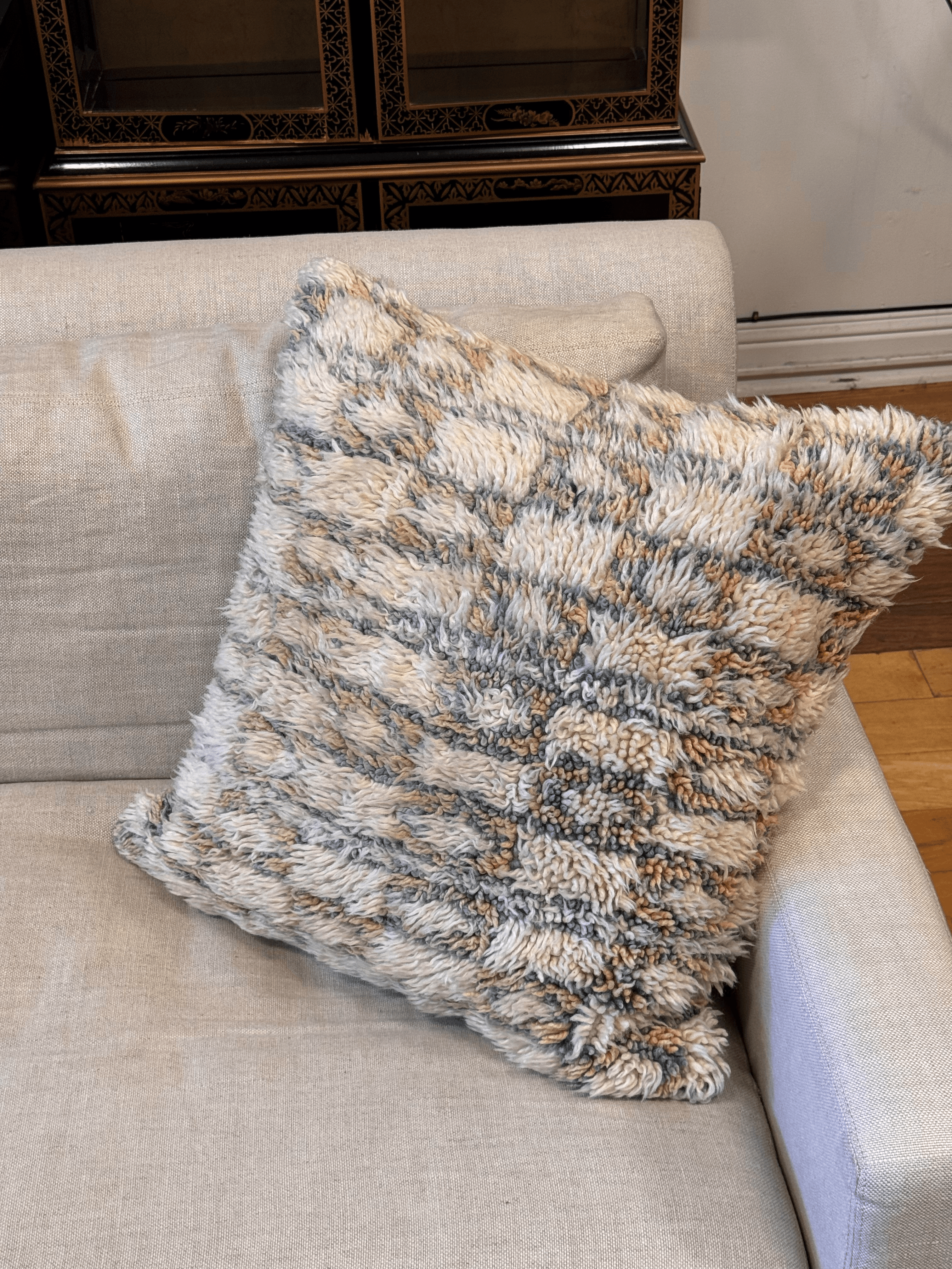 Moroccan Style Shag Accent Pillow - Thumbnail 6
