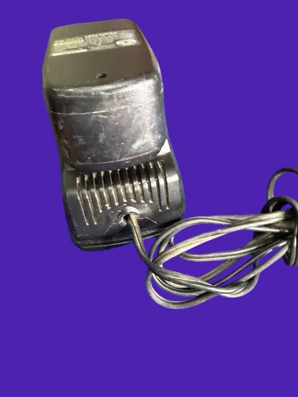 Craftsman 19.2V DieHard NiCd Battery and Multi-Voltage Charger & Maintainer Set - Thumbnail 5