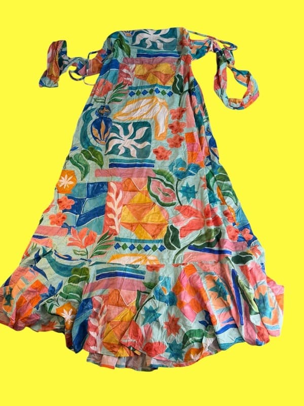 Paper Heart Floral Tie-Strap Smocked Midi Dress M - Image 1