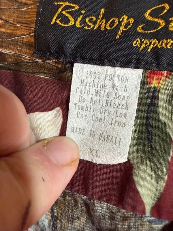 Vintage Bishop St. Apparel Men's XL Hawaiian Shirt Ukulele Floral Print Red - Thumbnail 2