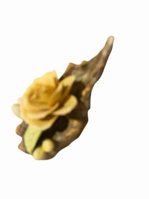 Vintage Lefton Hand Painted Japan Porcelain Rose Wall Pocket Mid Century - Thumbnail 2