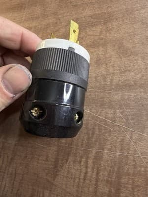 NEMA Twist Lock L5-30P Plug Connector Male,30 Amps, 125 Volts, RV Generator Plug - Thumbnail 5