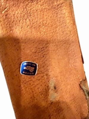 Vintage Mexican Leather Covered Glass Liquor Bottle Hecho en Mexico Stopper - Thumbnail 2