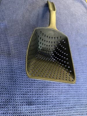 Pampered Chef Scoop N Drain #1622 Black Nylon Strainer USA Discontinued HTF - Image 1