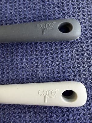 Core Kitchen Silicone 2pc Set Solid Cream Spatula & Gray Slotted Spoon Utensils - Thumbnail 3