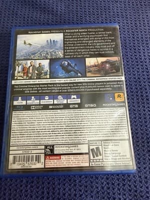 Grand Theft Auto V Premium Edition PS4 PlayStation 4 + Map Complete - Thumbnail 2
