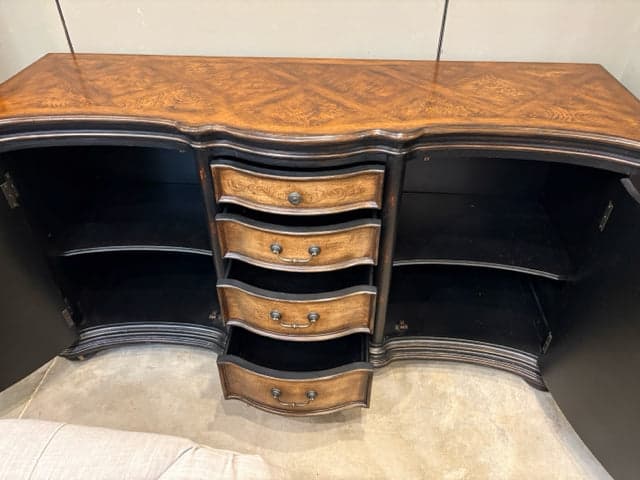 Wooden Curved Buffet With 4 Drawers And 2 Doors - Thumbnail 4