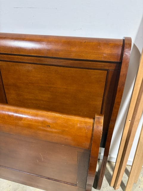 Queen Sleigh Bedframe - Thumbnail 3