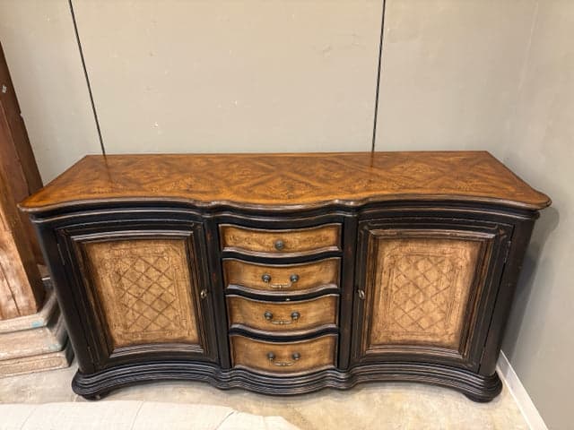 Wooden Curved Buffet With 4 Drawers And 2 Doors - Image 1