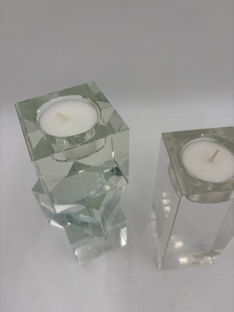 Set Of 2 Lucite Candleholders - Thumbnail 2