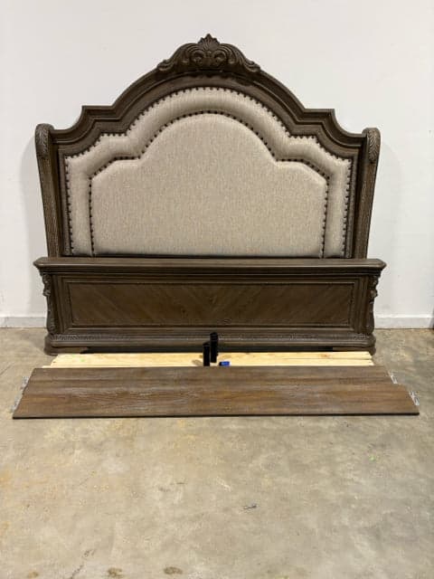 King Ashley Charmond Upholstered King Sleigh Bedframe - Thumbnail 2