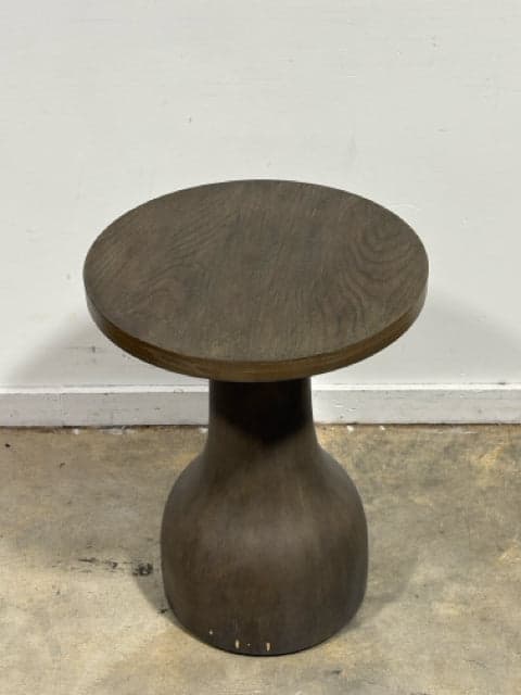 Magnussen Bosley Round Wooden Accent Table - Thumbnail 2