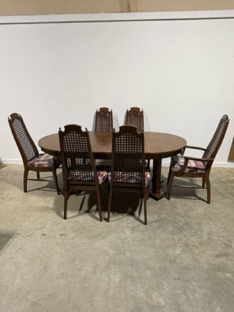 Round 4-Pedestal Wood Dining Table with 6 Chairs & 2-18" Leaves - Image 1