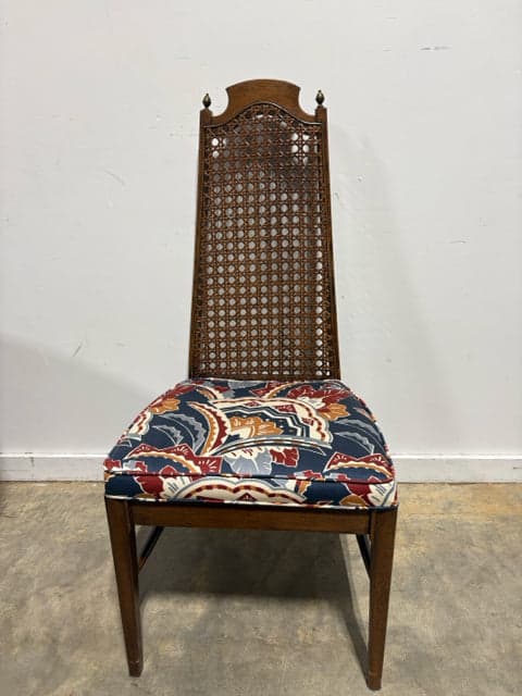 Round 4-Pedestal Wood Dining Table with 6 Chairs & 2-18" Leaves - Thumbnail 8