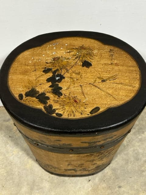 Antique Laquer Wooden Rice Barrel - Thumbnail 2