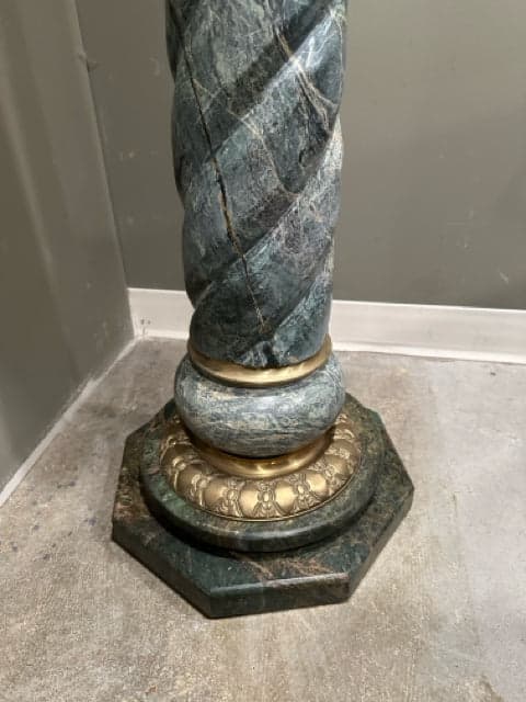 Green Marble Column Pedestal With Corinithian Gilded Bronze Capitals - Thumbnail 3