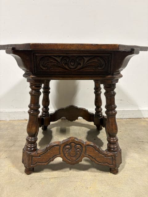 CBS Furniture Small Wooden Octagonal Accent Table - Thumbnail 2