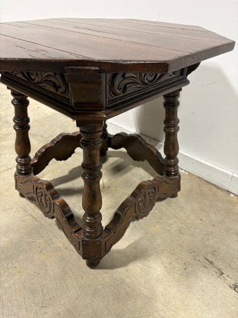 CBS Furniture Small Wooden Octagonal Accent Table - Thumbnail 3