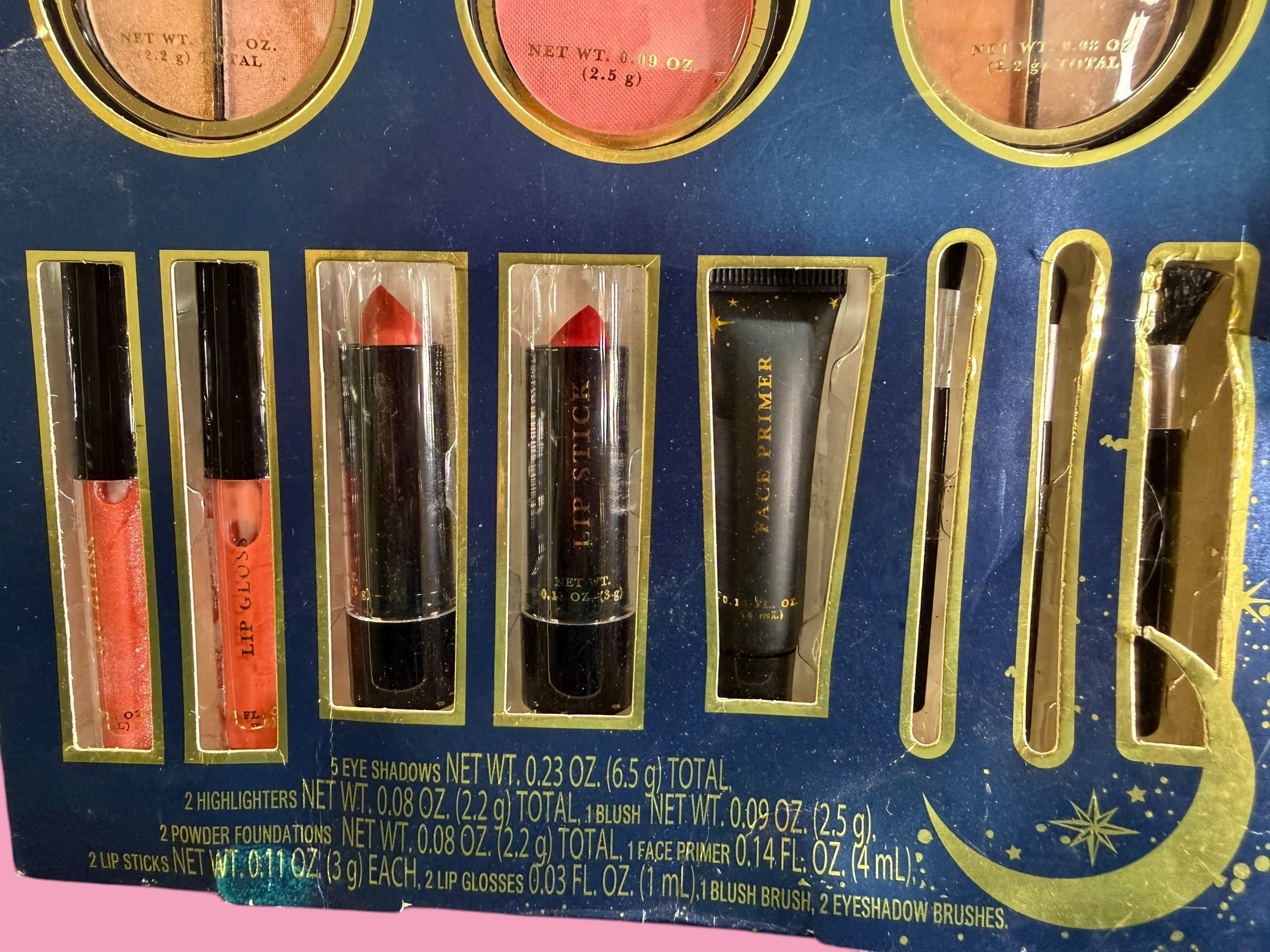 18 Piece Cosmetic Makeup Set Eyeshadow Blush Highlighter Lip Gloss Face Primer - Thumbnail 4