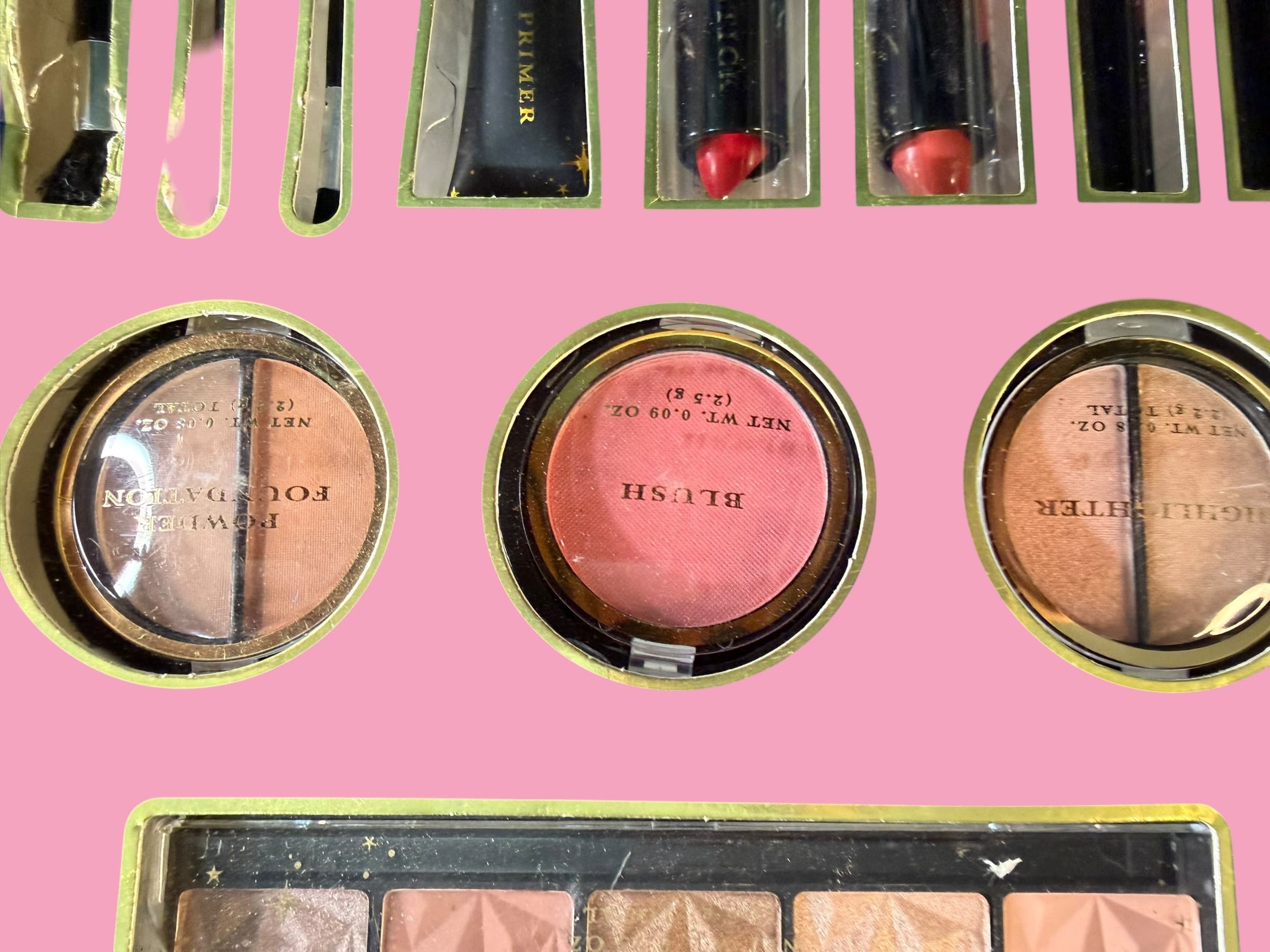 18 Piece Cosmetic Makeup Set Eyeshadow Blush Highlighter Lip Gloss Face Primer - Thumbnail 5