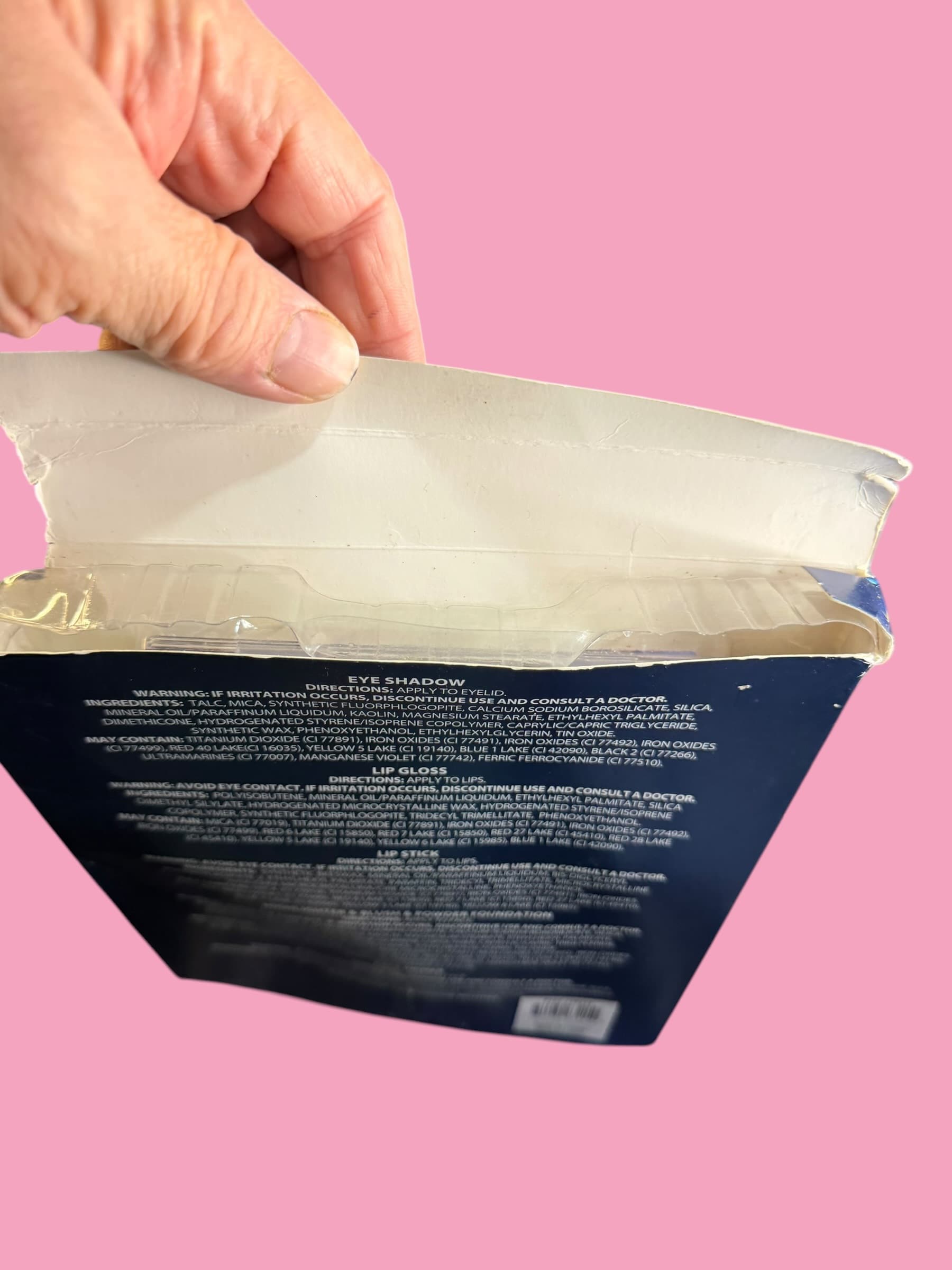 18 Piece Cosmetic Makeup Set Eyeshadow Blush Highlighter Lip Gloss Face Primer - Thumbnail 8