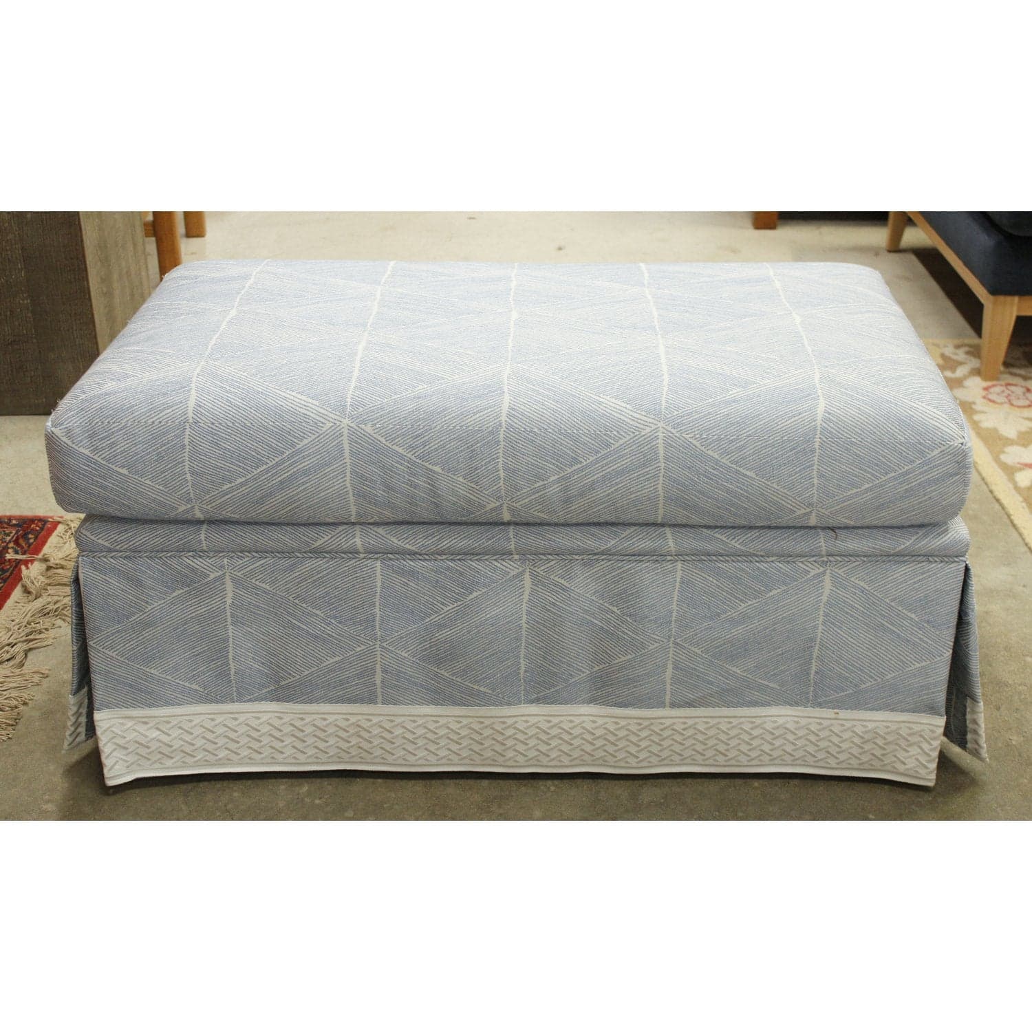 Skirted Ottoman - Blue & White - Thumbnail 2