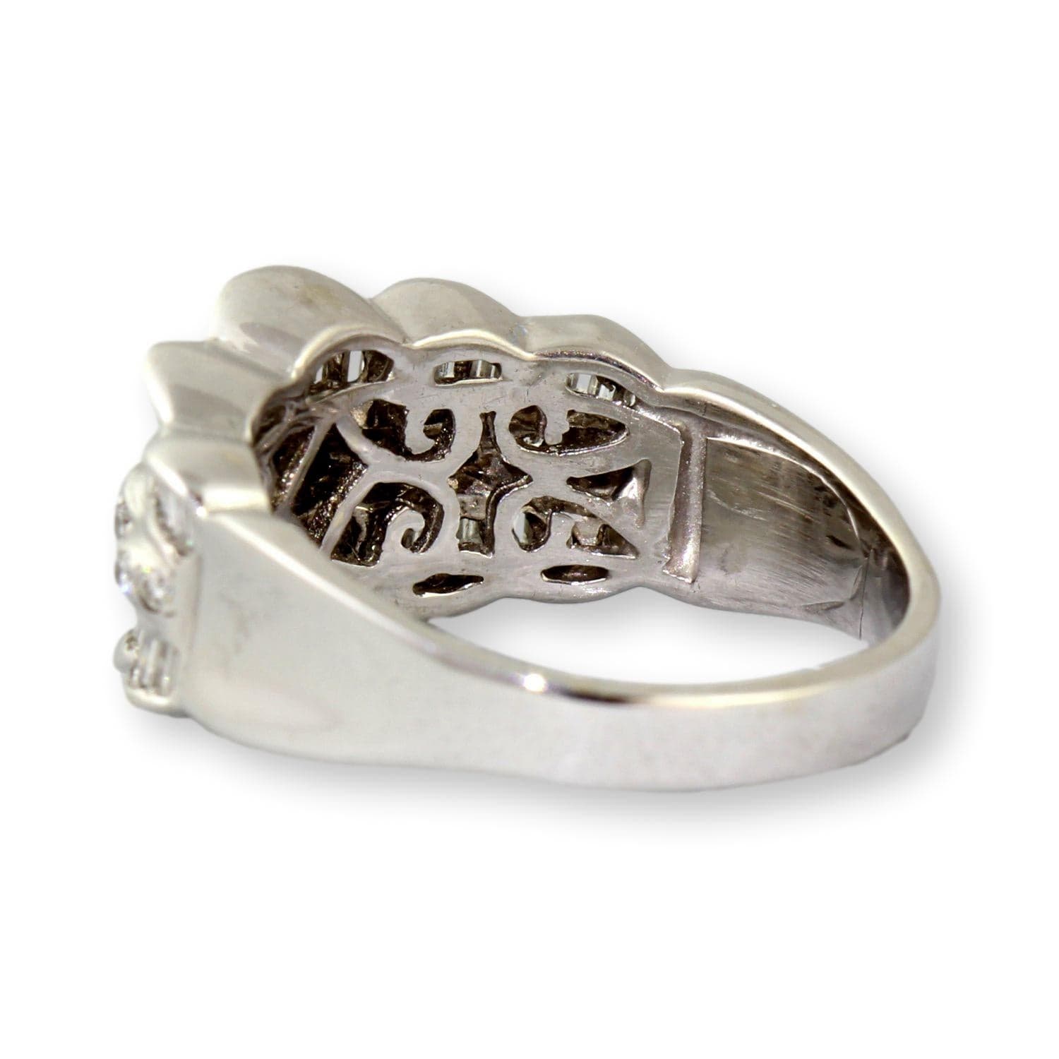 Elegant Three Row .75ctw Diamond Scalloped 14K Band - Size 5.75 - 6 - Thumbnail 4