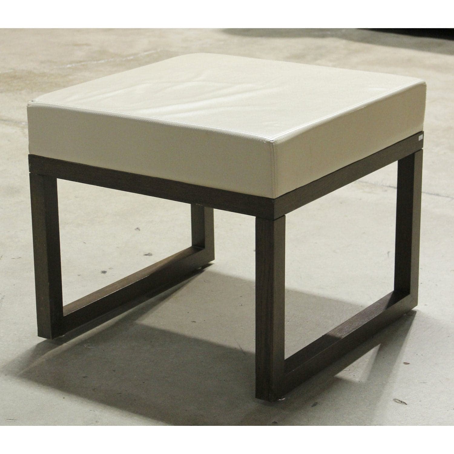 Square Ottoman - Taupe - Thumbnail 3