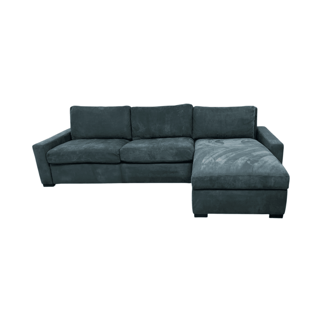 Restoration Hardware Maxwell Queen Sleeper Right-Arm Chaise Sectional Sofa in Italian Venetto Leather - Thumbnail 3
