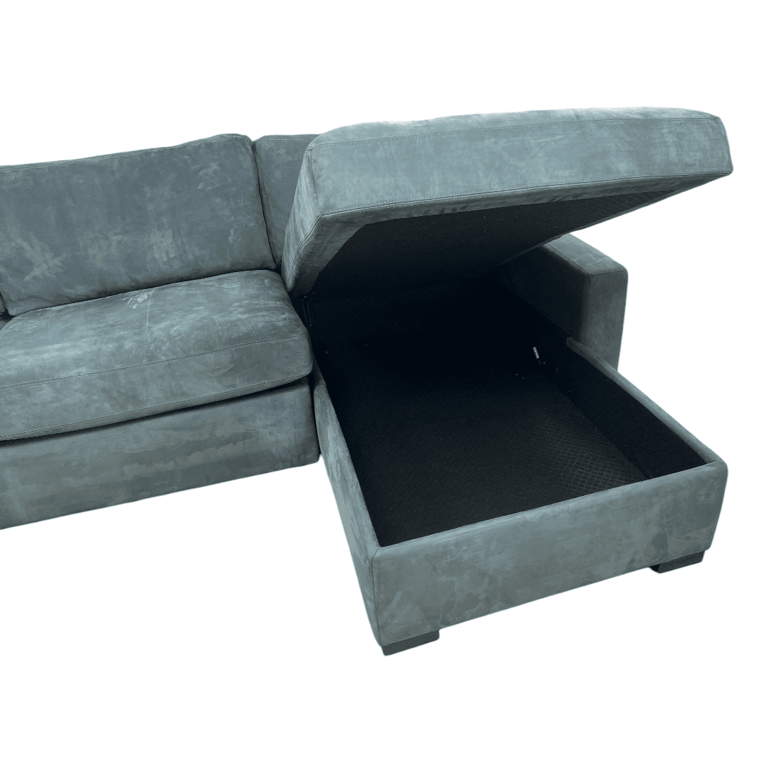 Restoration Hardware Maxwell Queen Sleeper Right-Arm Chaise Sectional Sofa in Italian Venetto Leather - Thumbnail 15