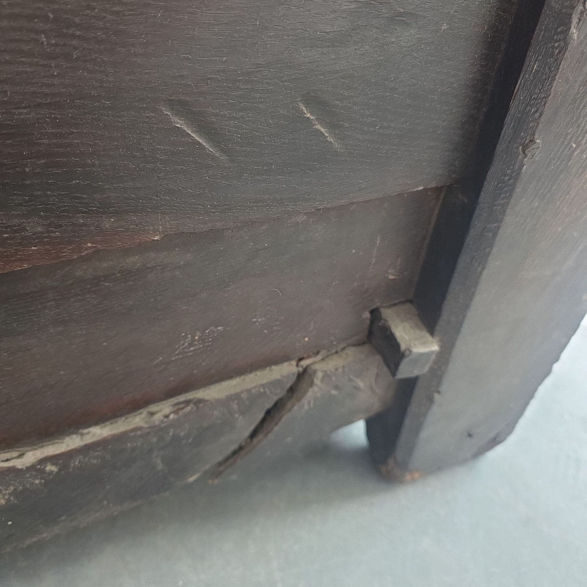 Antique 16th Century Mule Chest - Thumbnail 4