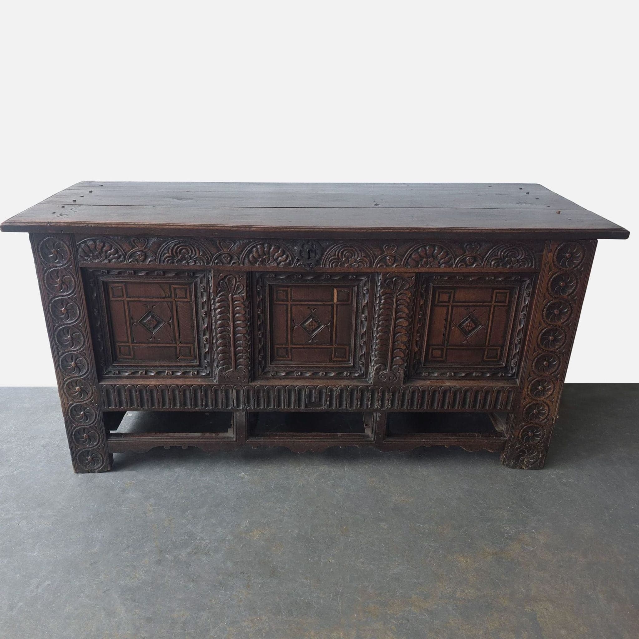 Antique 16th Century Mule Chest - Thumbnail 2