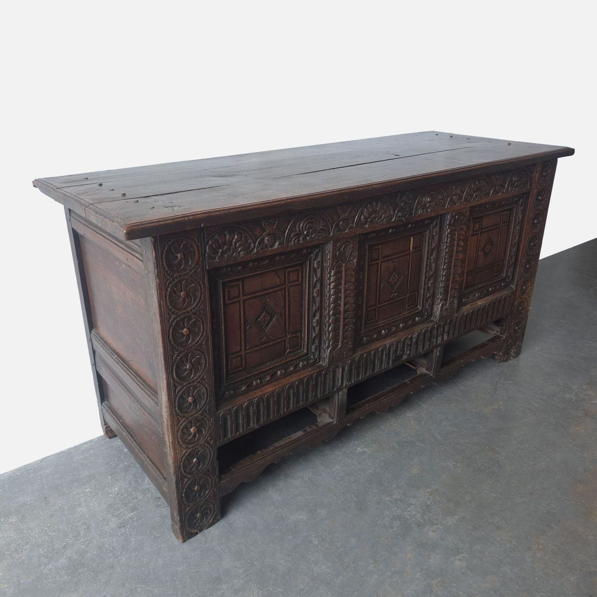 Antique 16th Century Mule Chest - Thumbnail 3