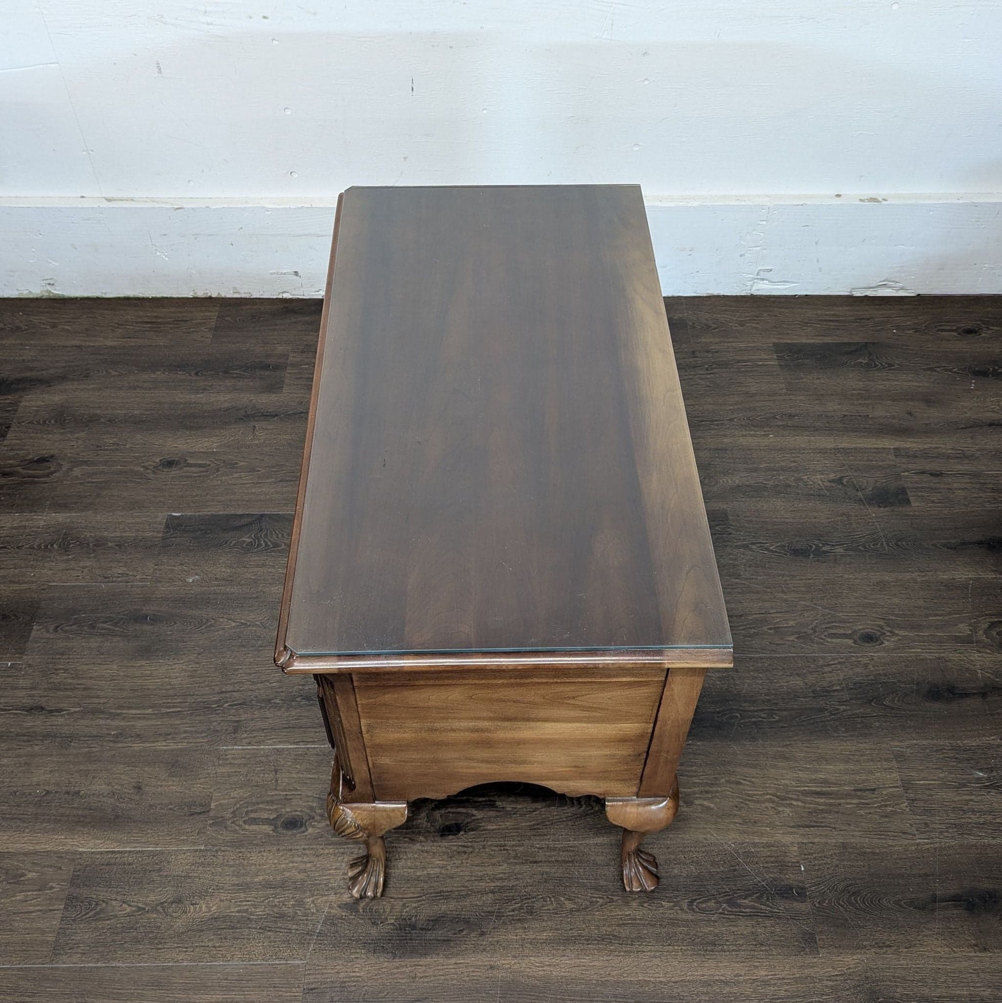 Chippendale Style Lowboy Chest - Thumbnail 7