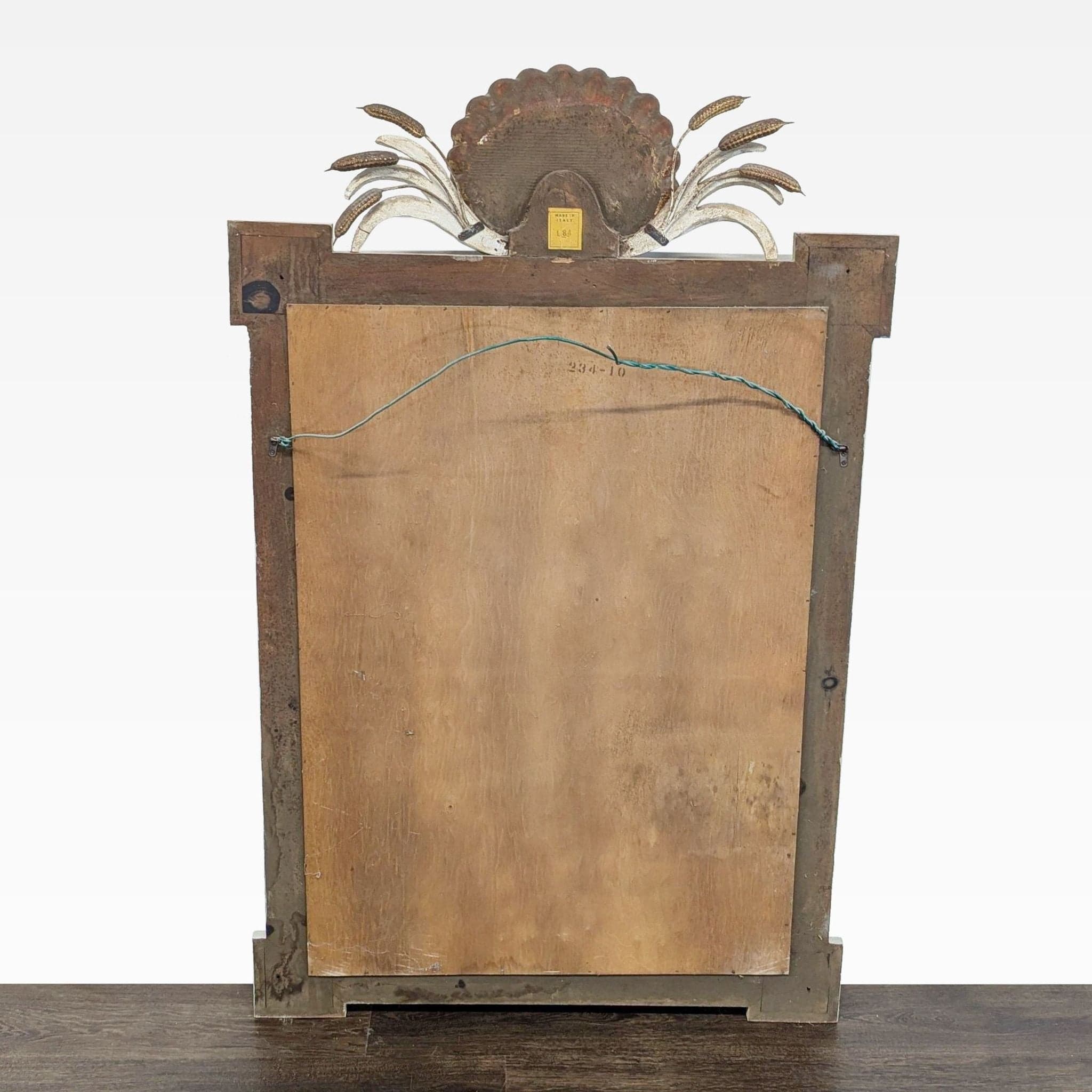 Antique Italian Carved and Gilded Mirror - Thumbnail 2