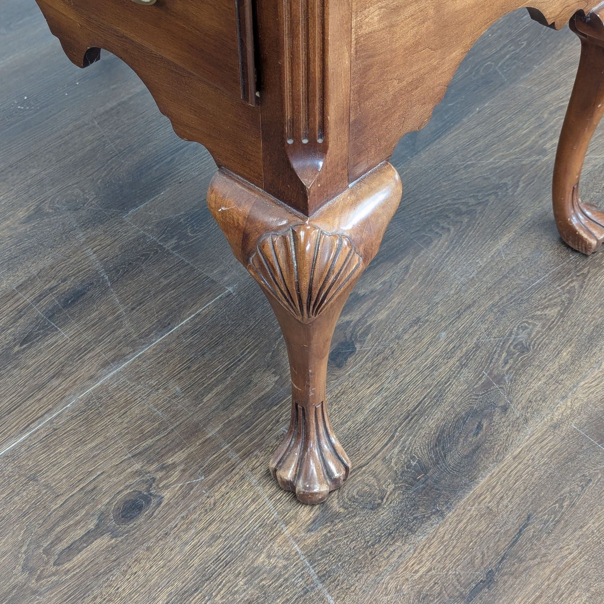 Chippendale Style Lowboy Chest - Thumbnail 10