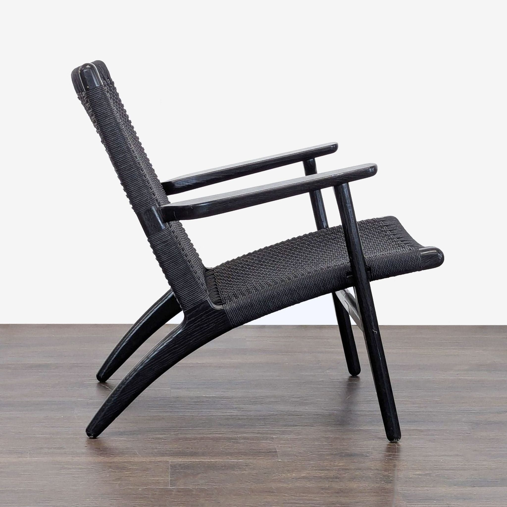 Carl Hansen & Son CH25 Modern Black Woven Lounge Chair by Hans J. Wegner - Thumbnail 3